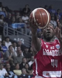 v站-灾难级表现！鲍德温35分钟8中0仅靠罚球得2分 失误3次&amp;amp;正负值-10